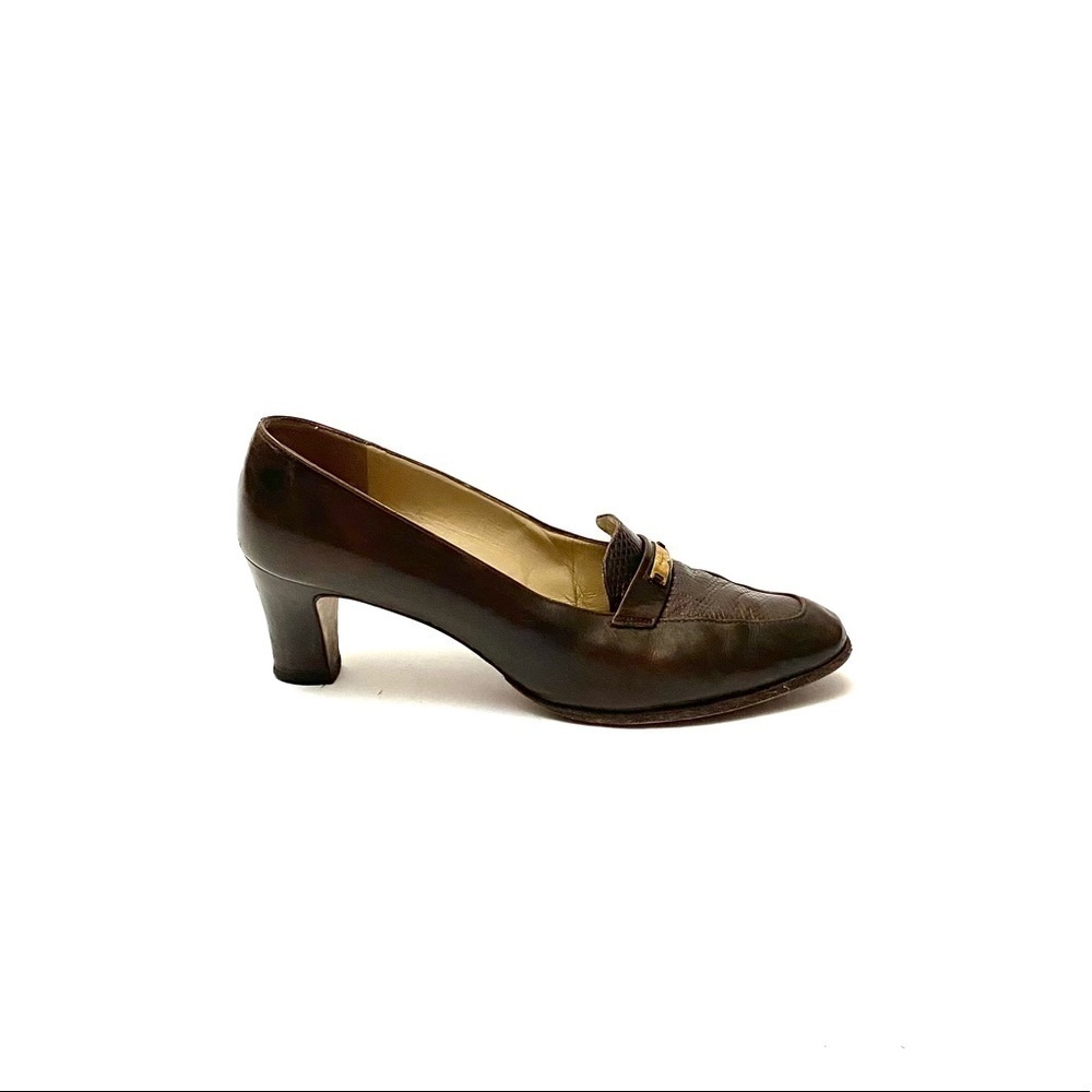 SALVATORE FERRAGAMO | Vintage 1980s heeled loafers